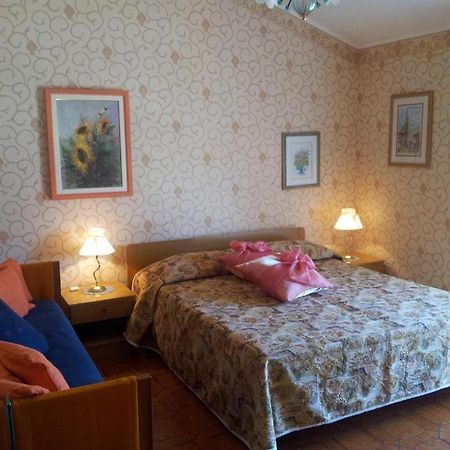 Hotel Meuble Al Ponte Grado Zewnętrze zdjęcie