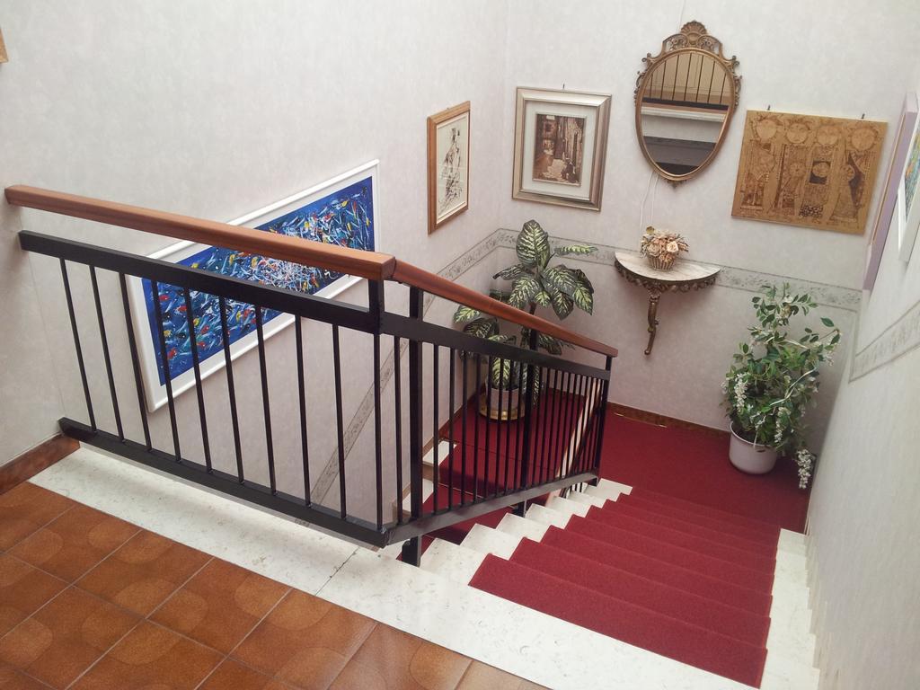 Hotel Meuble Al Ponte Grado Zewnętrze zdjęcie