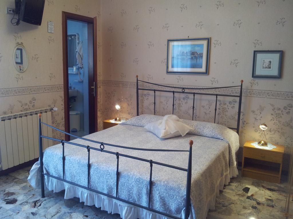 Hotel Meuble Al Ponte Grado Pokój zdjęcie